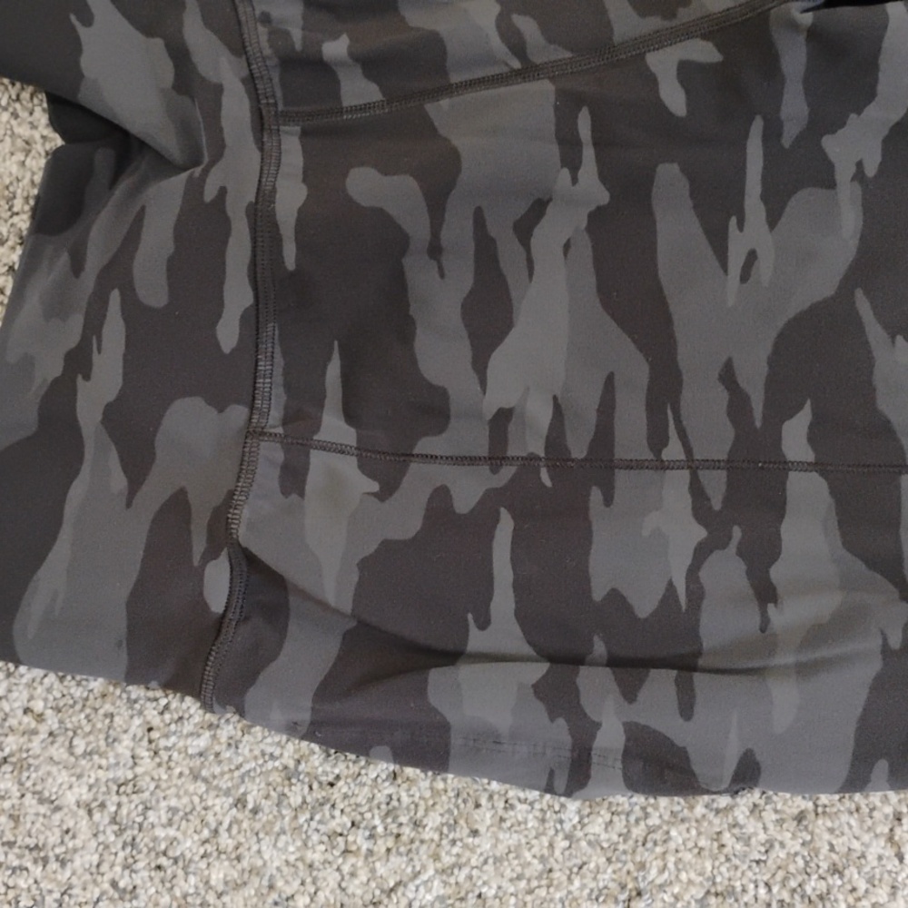 Athleta Salutation Camo Jogger - Picture 3 of 6